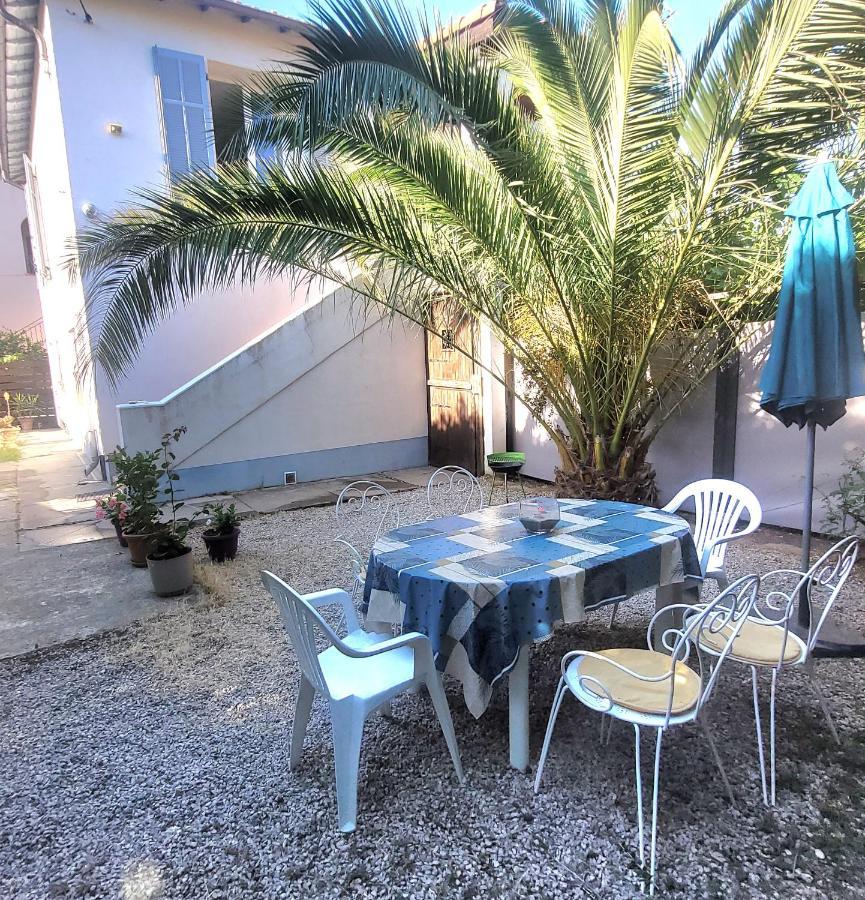 Villa La Desiree - Haut De Villa, 68M2, 8 Personnes Max, Climatise, 4 Etoiles, 120M2 De Jardin Et Parking, Wifi, Vu Mer Antibes Zewnętrze zdjęcie